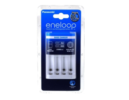 Panasonic eneloop Basic battery charger 2 or 4 AA/AAA